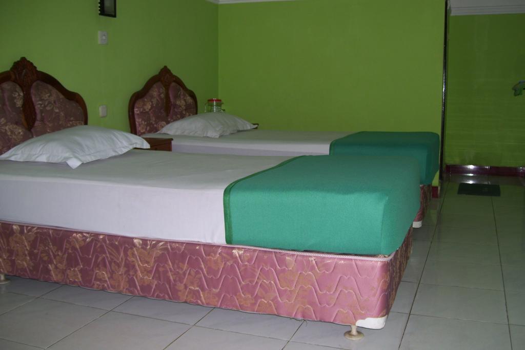 Hotel Bahagia 판칼란분 외부 사진